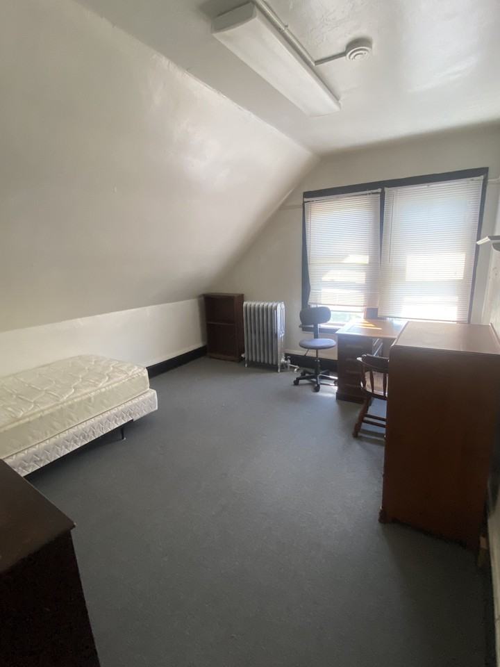 401 Dryden Rd - Photo 5 of 29