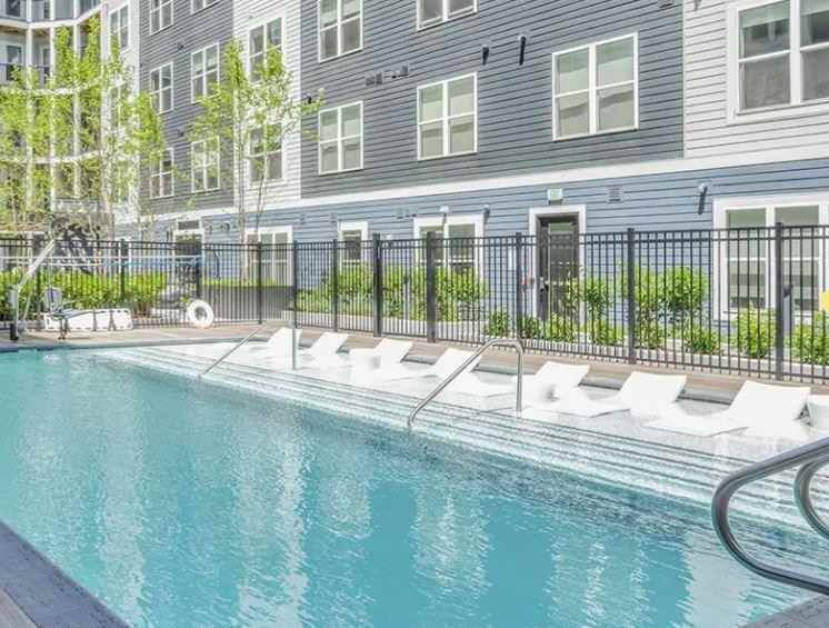 290 Revolution Drive - Photo 4 of 5