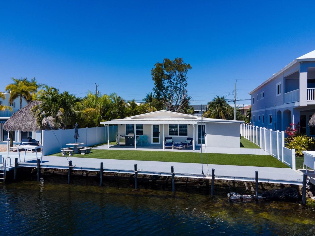 147 Plantation Ave - Photo 4 of 50