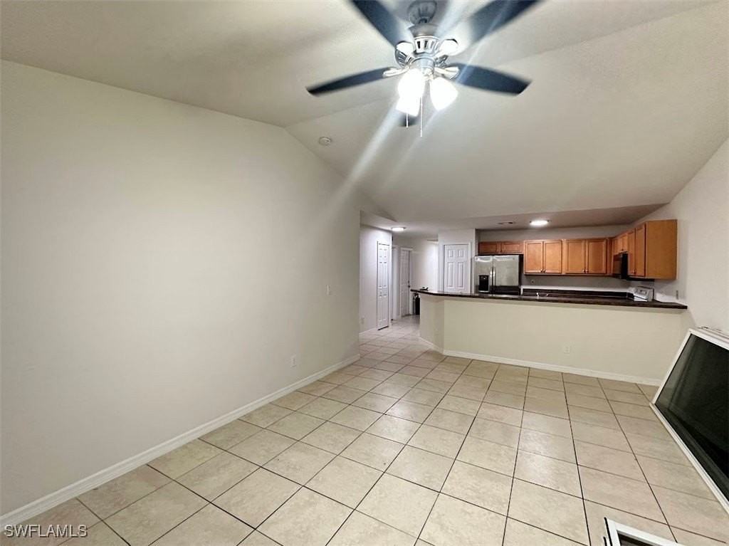 2443 Paul Ave S - Photo 3 of 8