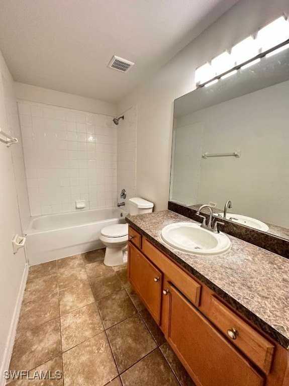 2443 Paul Ave S - Photo 7 of 8