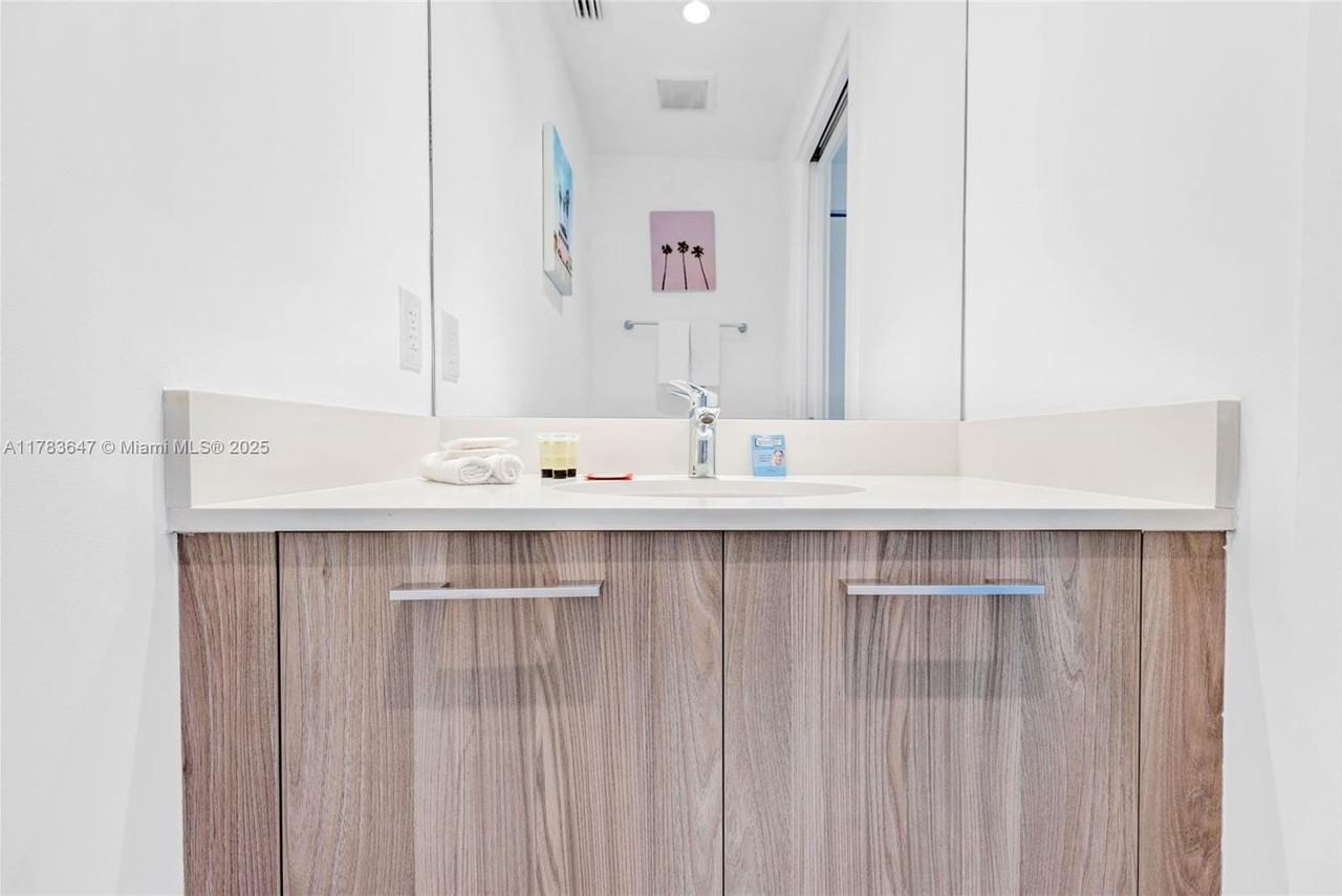 501 NE 31 St #3307 - Photo 6 of 28