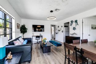 4300 Sw 28th St - Photo 1 of 1