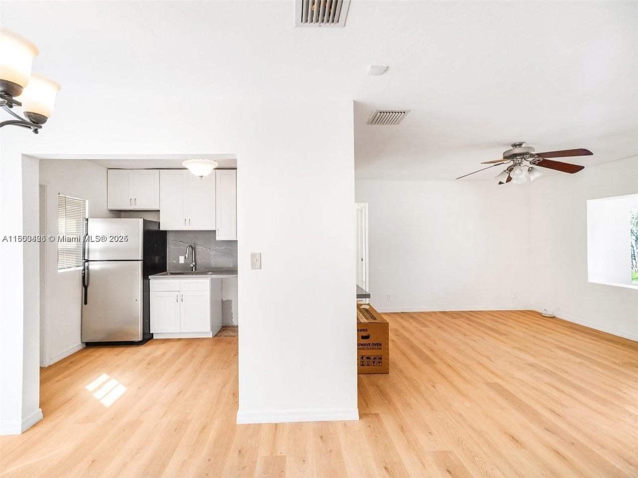 1240 Northwest 7th Avenue #1 - Photo 6 of 20