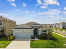 featured image of 33870 Field Maple Loop