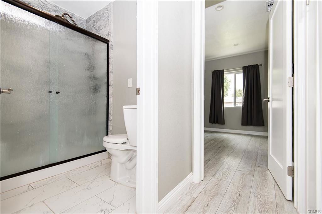 11560 Cecilia St - Photo 3 of 8