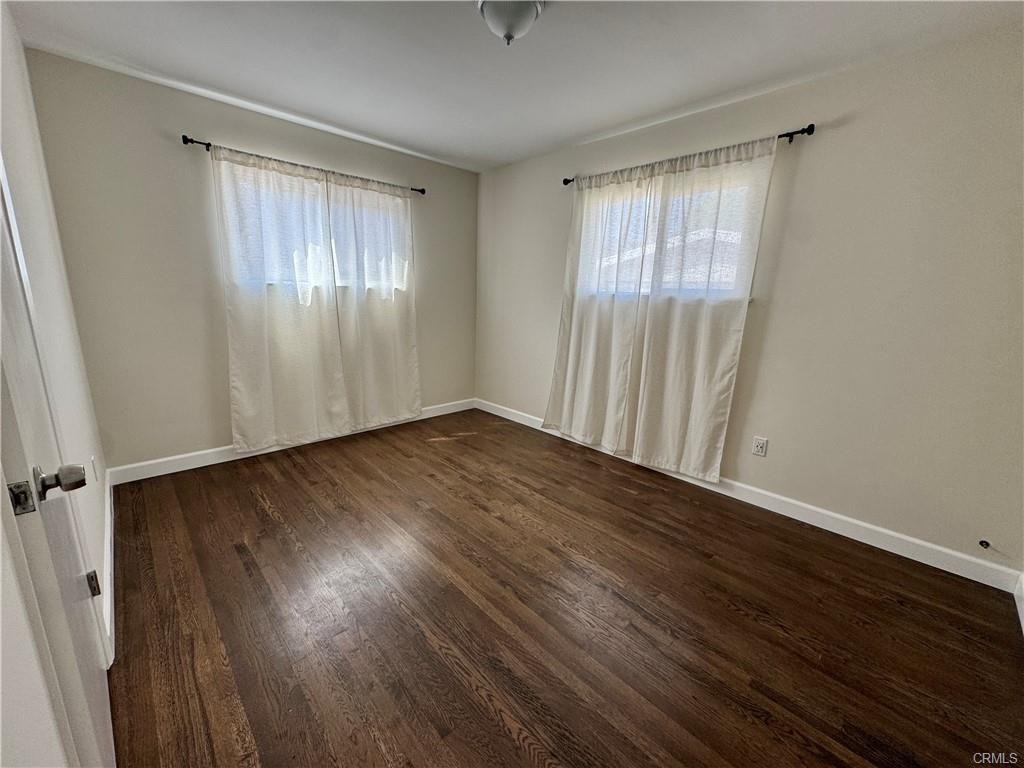 19219 Ronald Ave - Photo 2 of 8