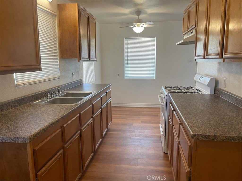 498 E Main St #420 - Photo 3 of 10