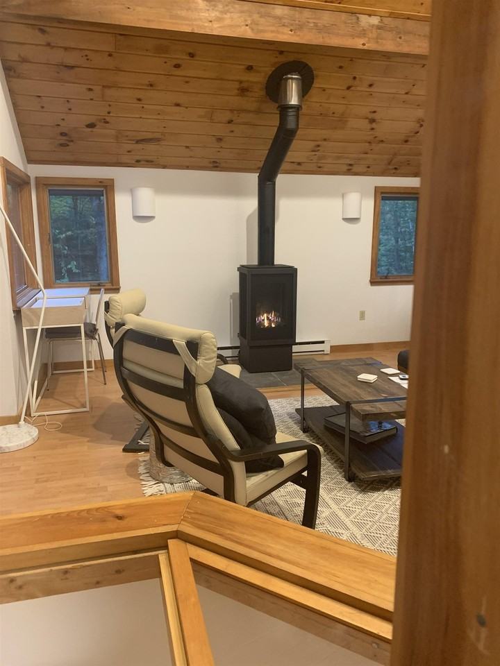 4 Morning Hollow Ln - Photo 6 of 13