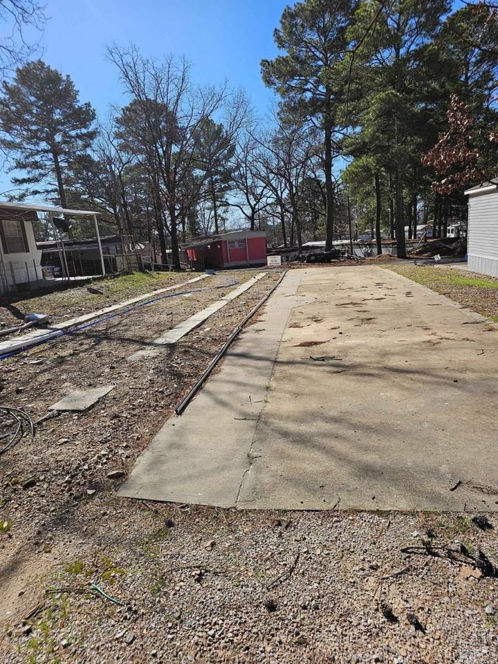 3921 Central Ave - Photo 6 of 8