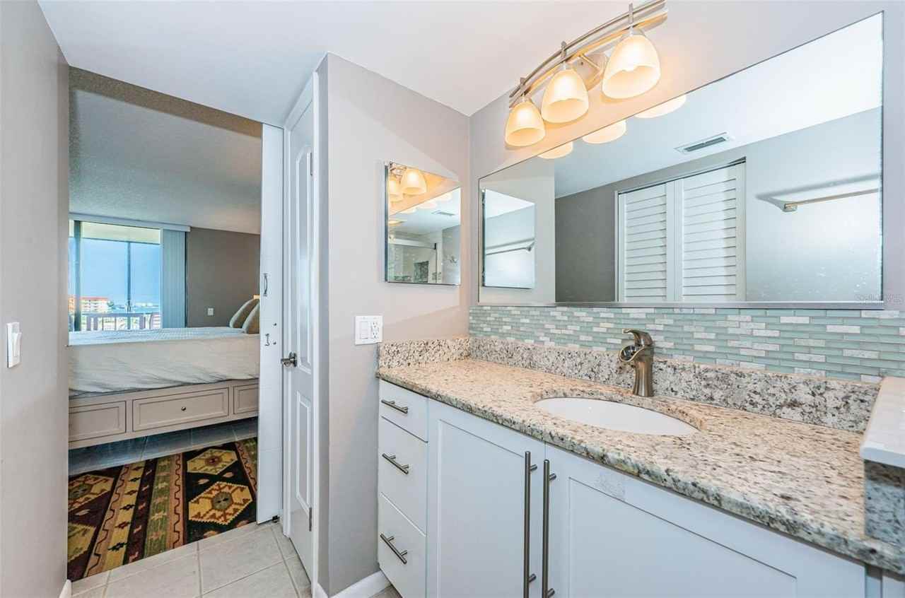 6104 Palma Del Mar Blvd S #605 - Photo 5 of 40