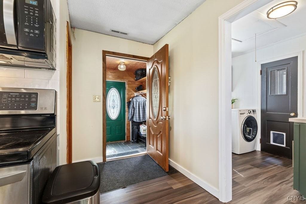 9186 Henry Clay Blvd - Photo 7 of 50