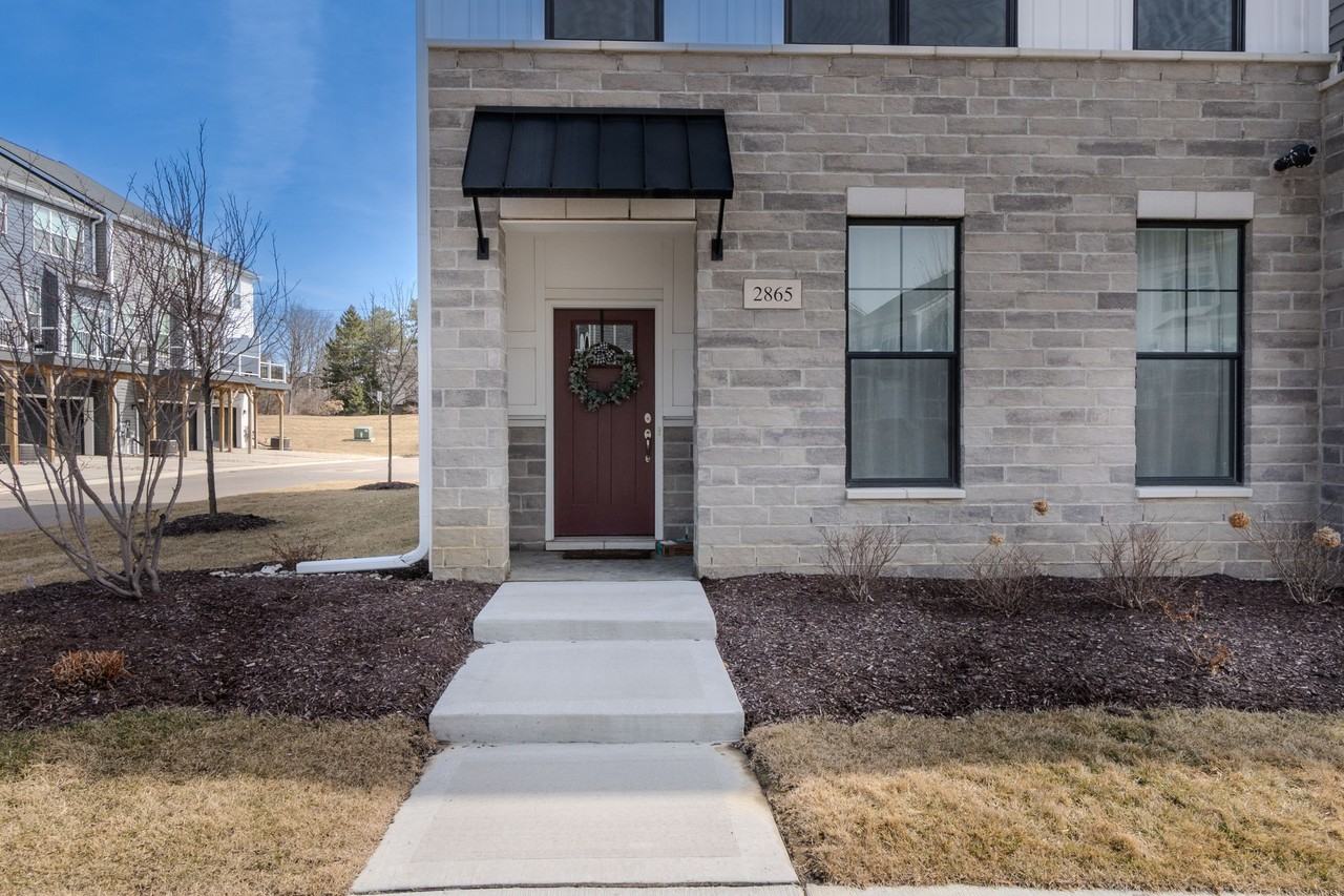 2865 Rayfield Ave - Photo 2 of 50