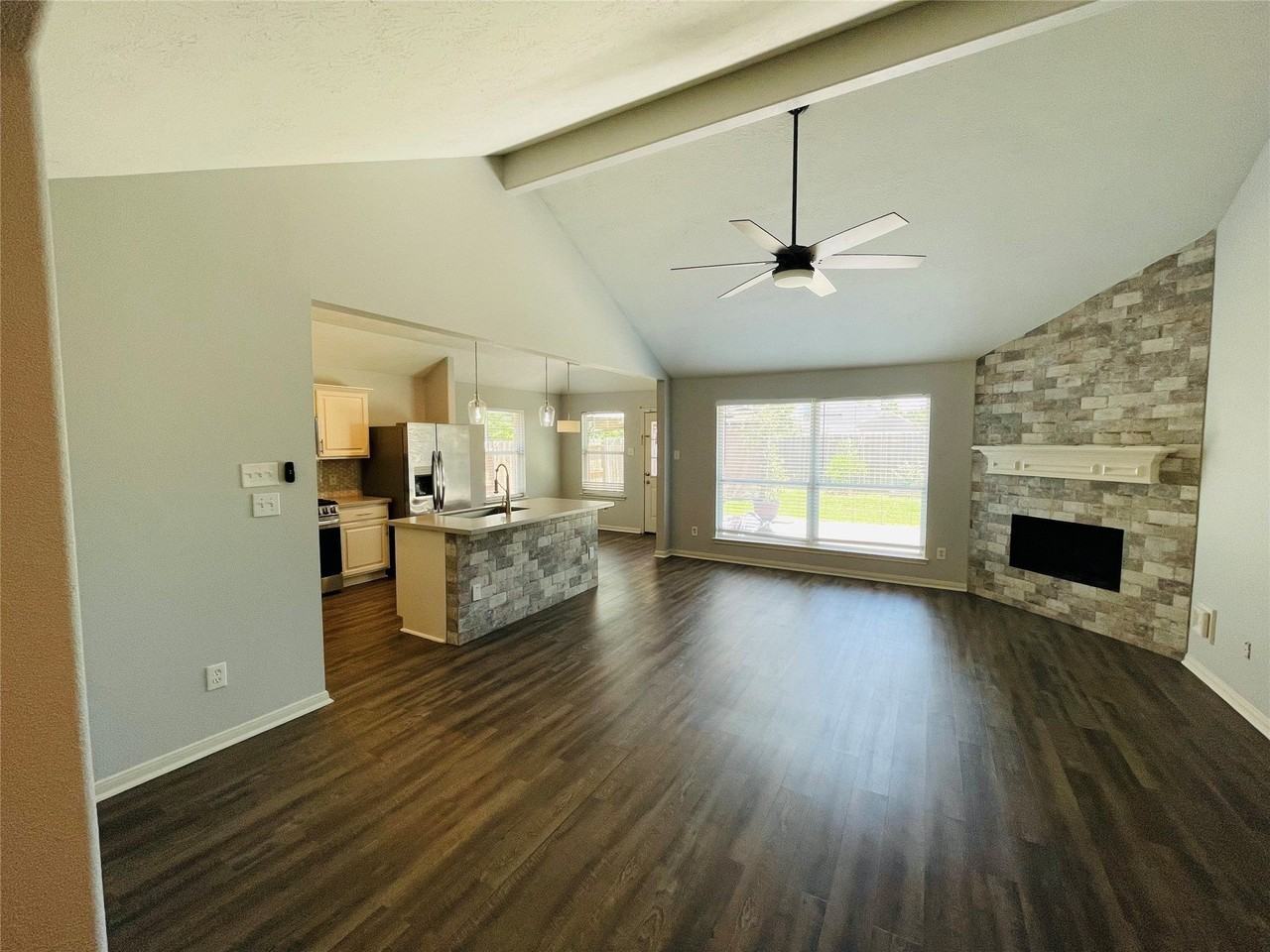 4906 Lake Wichita Ln - Photo 4 of 16