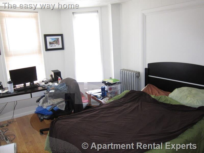 14 Oxford St #2 - Photo 5 of 14