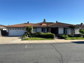 927 E Goshen Ave - Photo 1 of 1