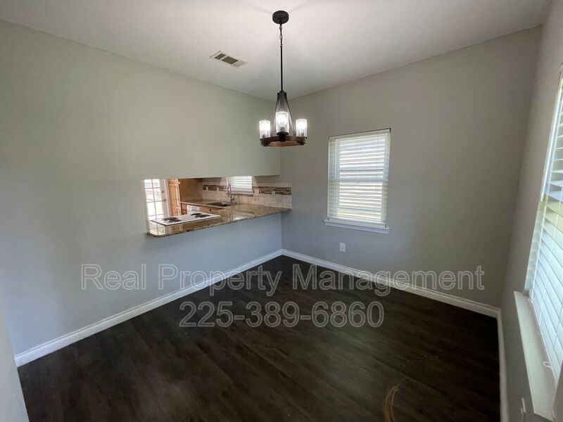 1531 Lila Ave - Photo 2 of 18