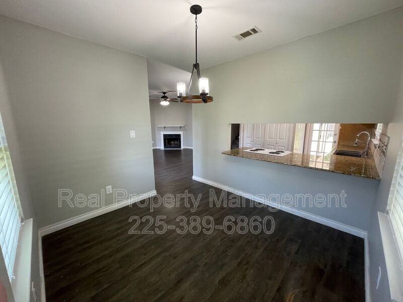 1531 Lila Ave - Photo 3 of 18