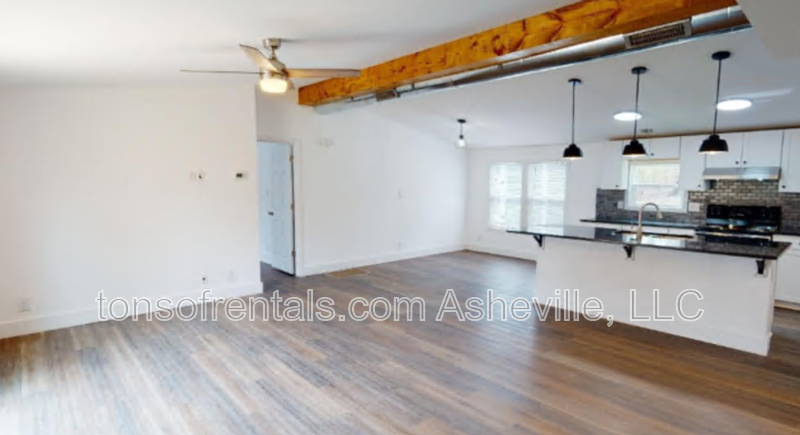 70 Woodscape Dr - Photo 2 of 16