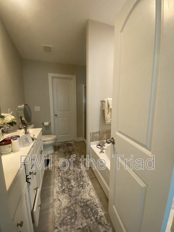 2953 York Place Dr - Photo 7 of 7