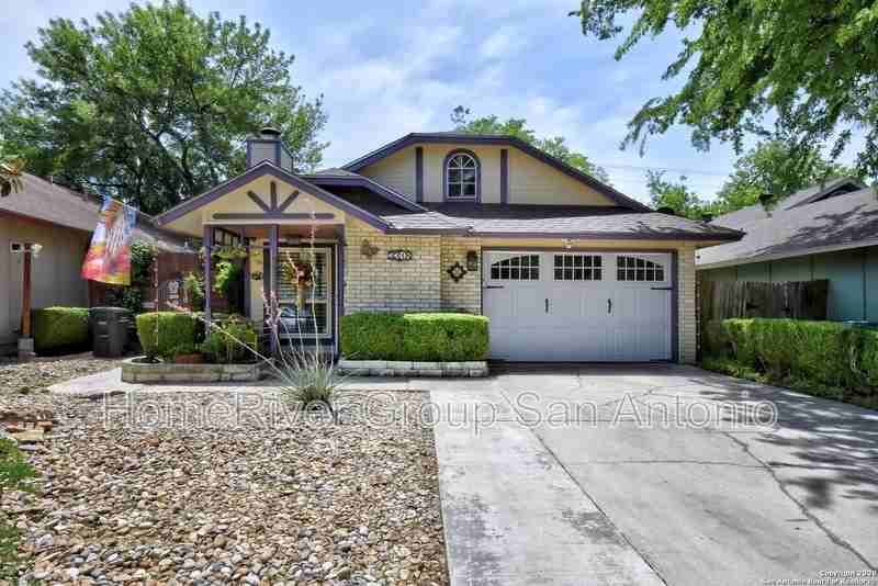 3318 Stoney Sq - Photo 3 of 20