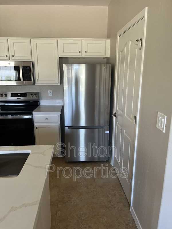 6920 E 4th St #103 - Photo 3 of 35