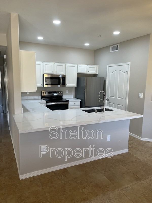 6920 E 4th St #103 - Photo 5 of 35