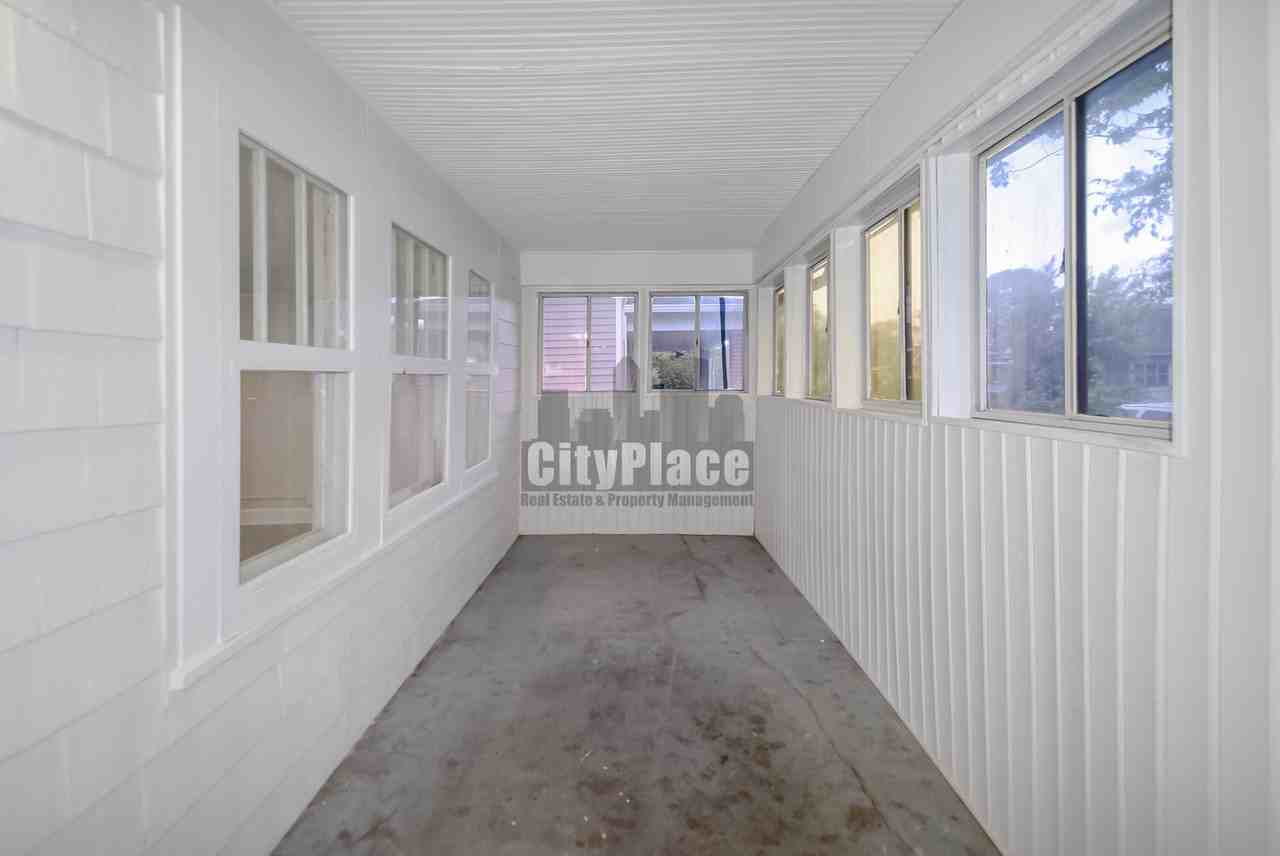 4121 Byram Ave - Photo 6 of 23