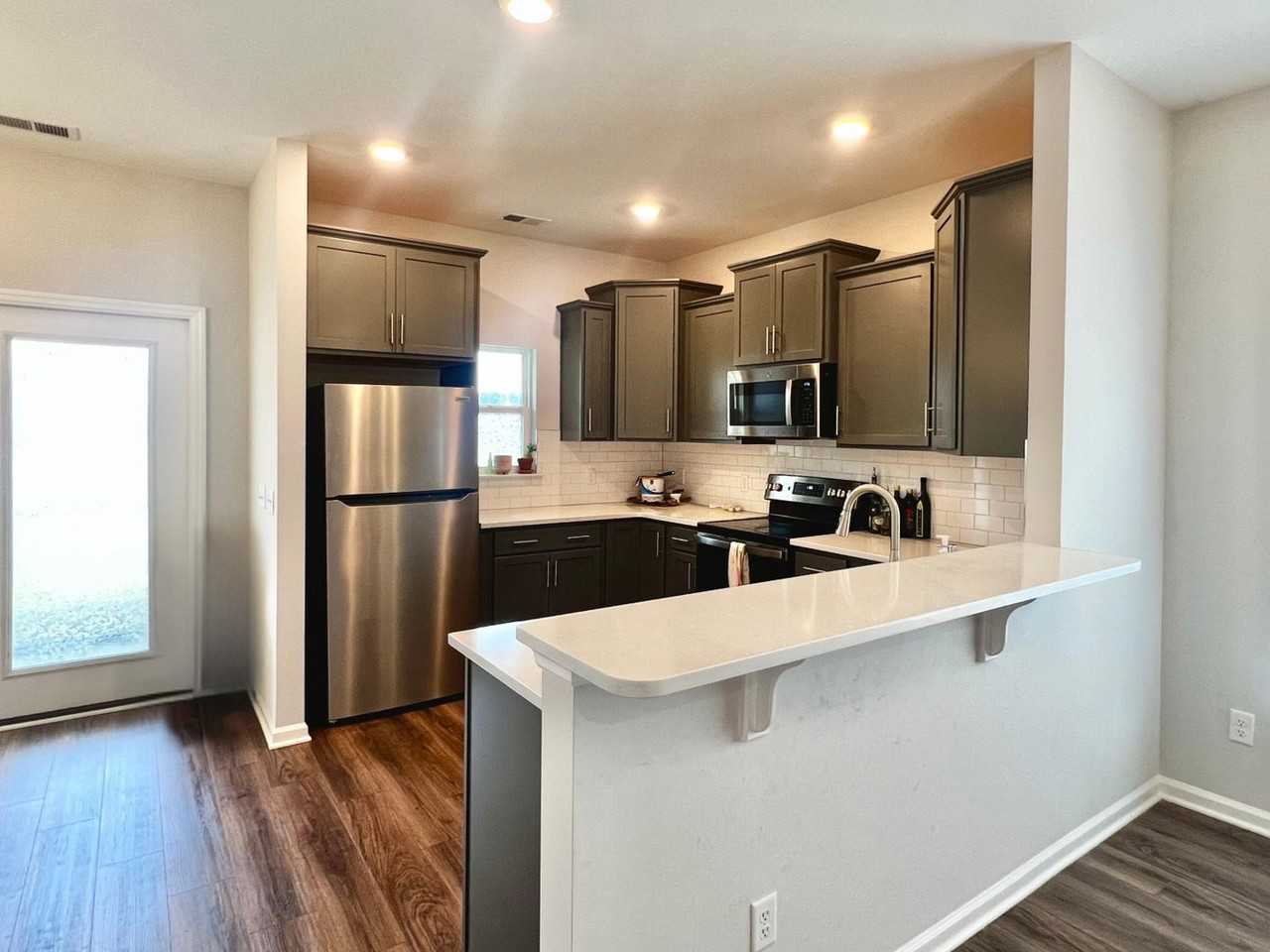 234 Swallowtail Ln - Photo 3 of 13