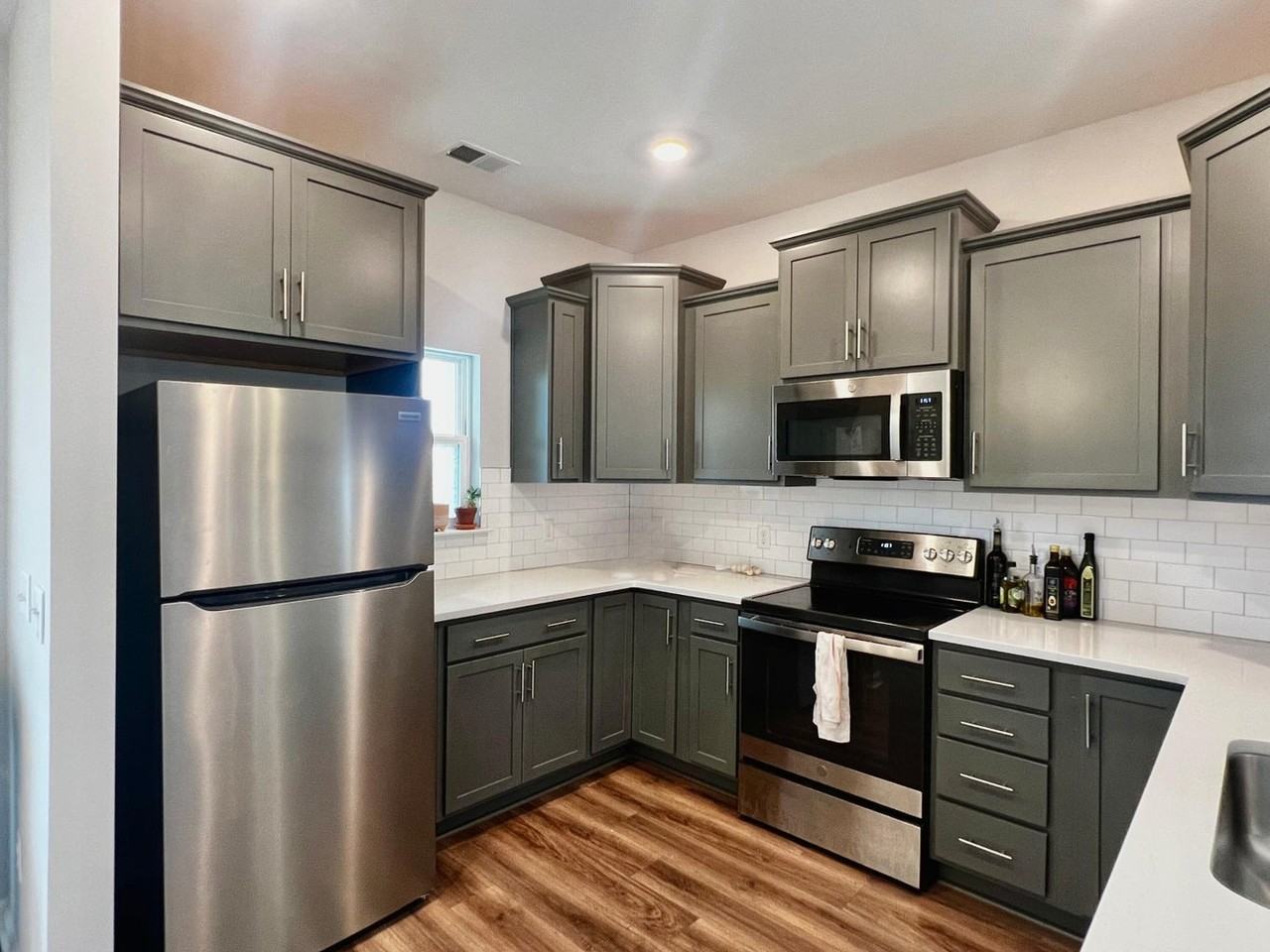 234 Swallowtail Ln - Photo 4 of 13