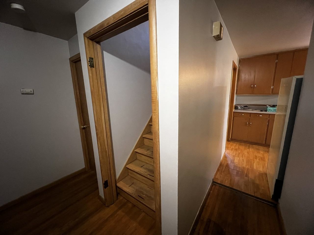 826 10th Ave S - Photo 7 of 32