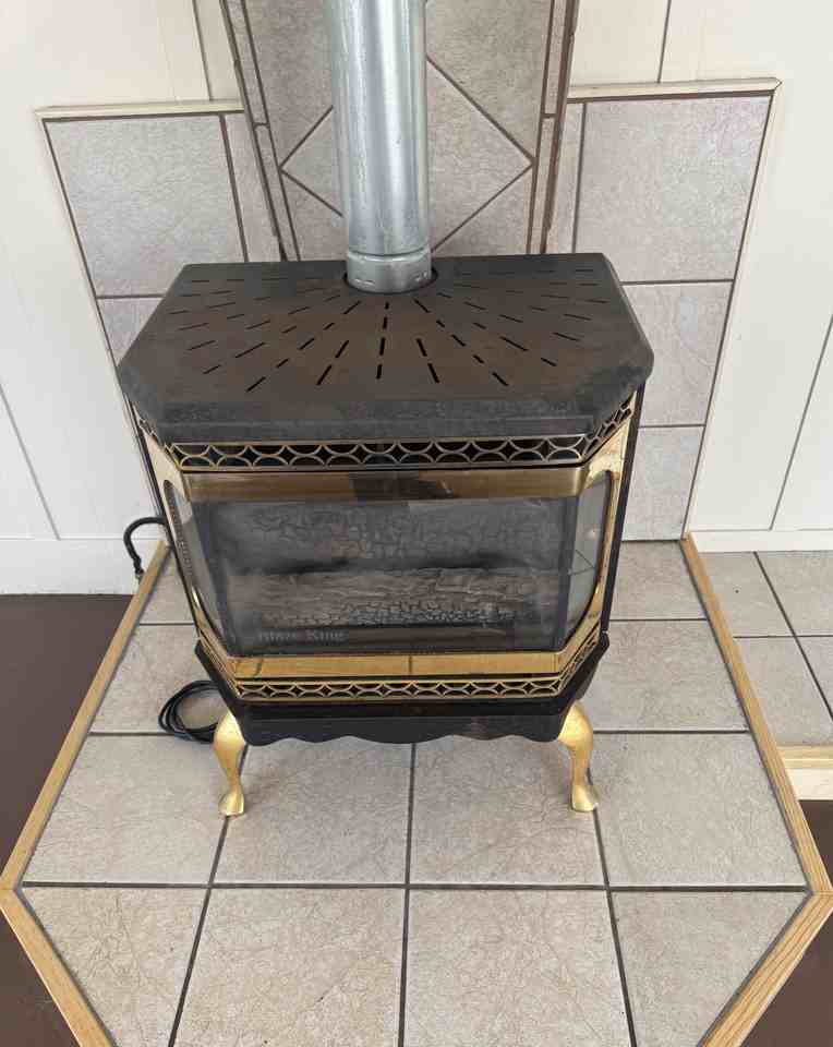 713 Cedar Ave - Photo 5 of 9