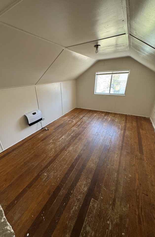 713 Cedar Ave - Photo 7 of 9