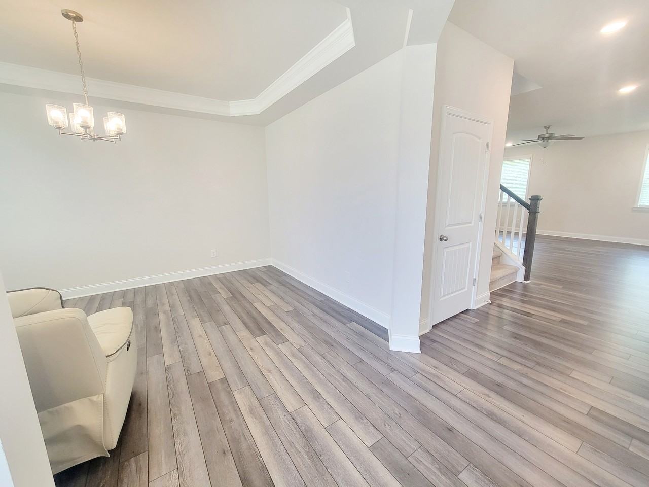 121 Scoville Rd - Photo 3 of 50