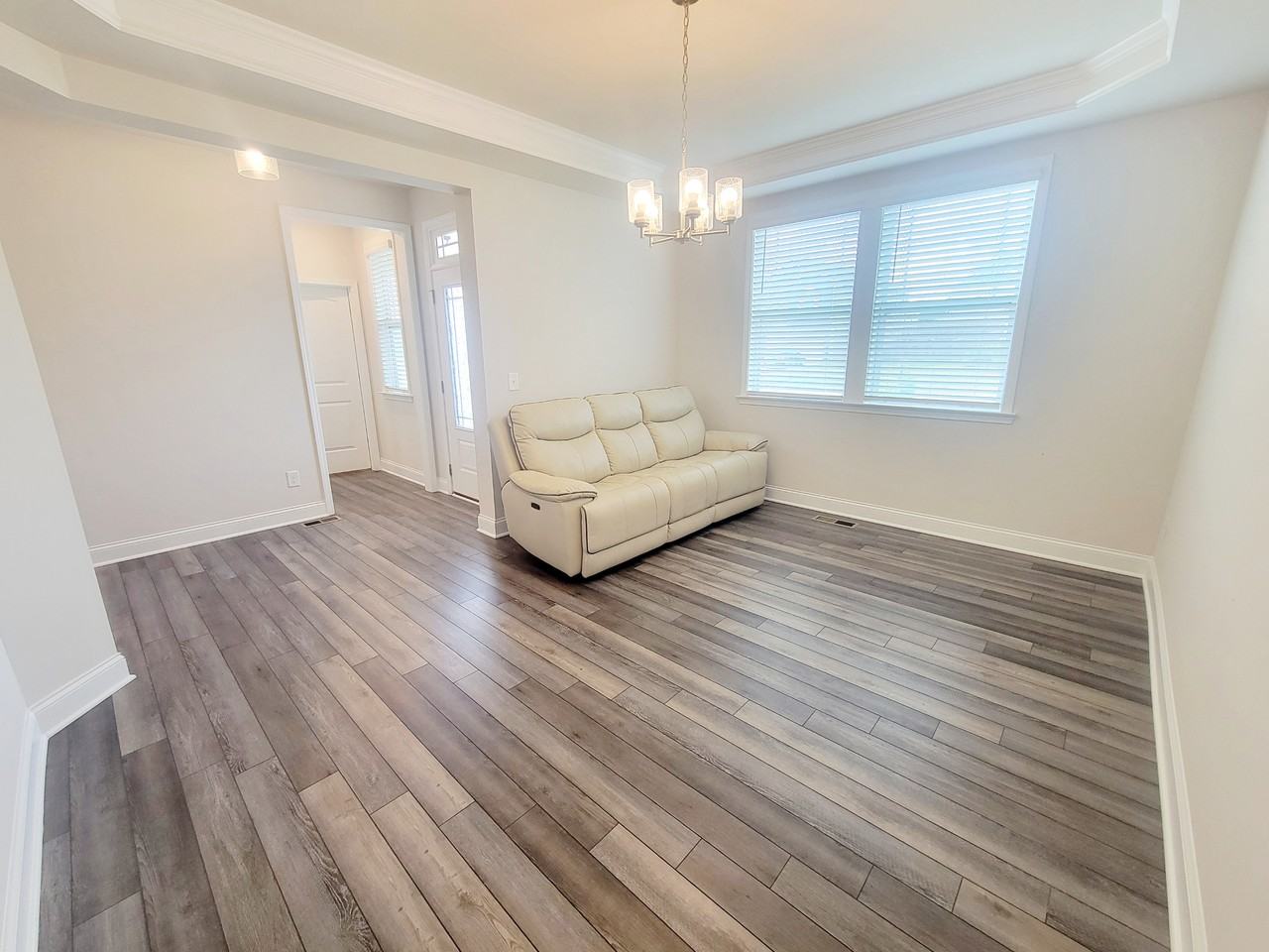 121 Scoville Rd - Photo 7 of 50