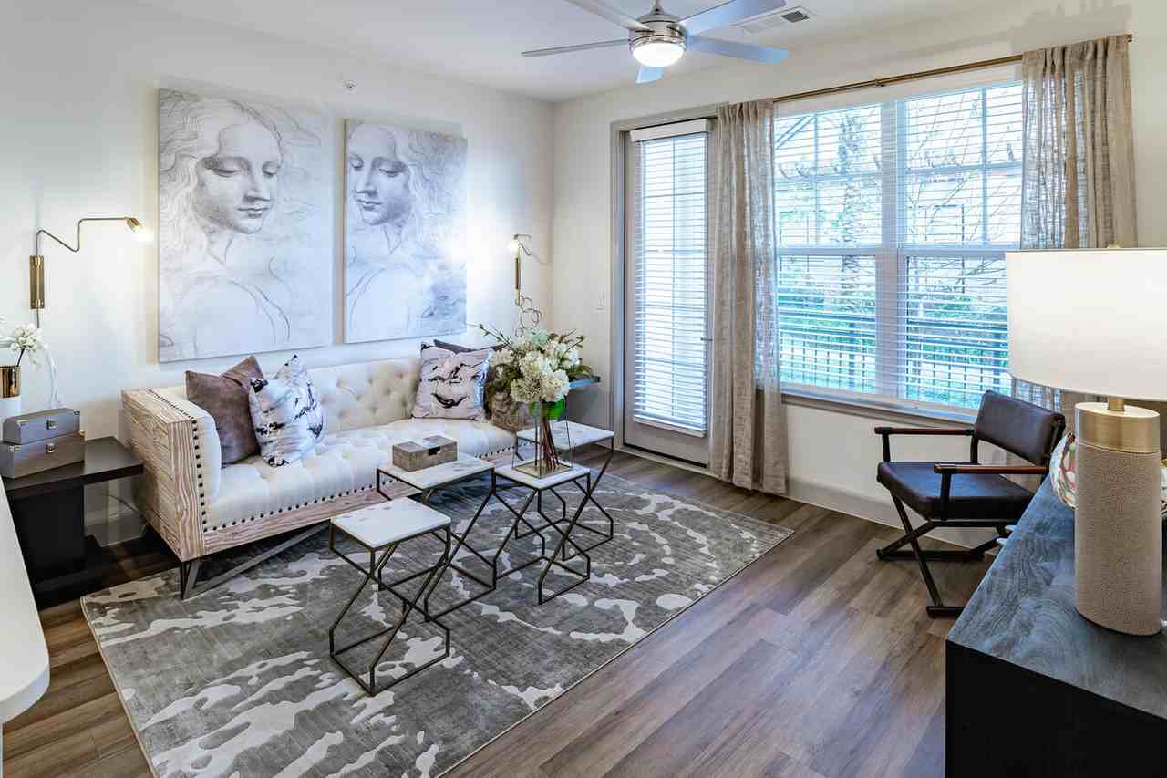 20510 Cypress Plaza Pkwy - Photo 7 of 15