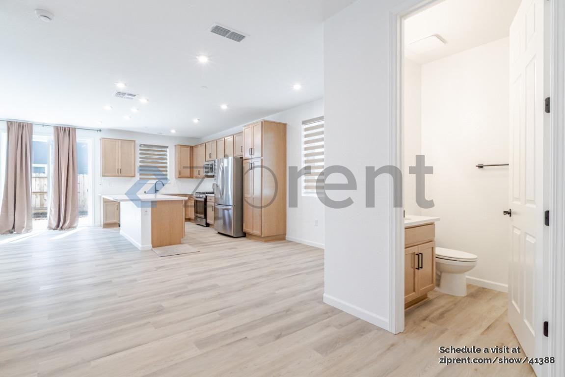 4013 Trento Way - Photo 5 of 40