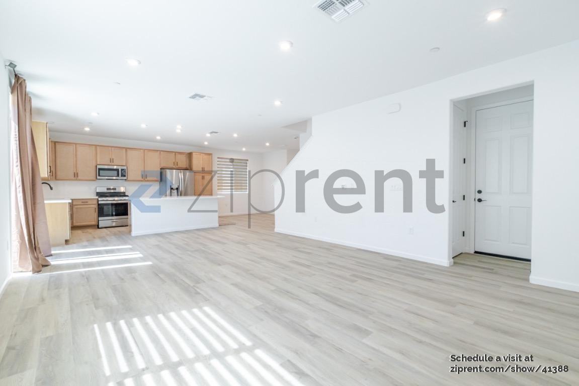 4013 Trento Way - Photo 6 of 40