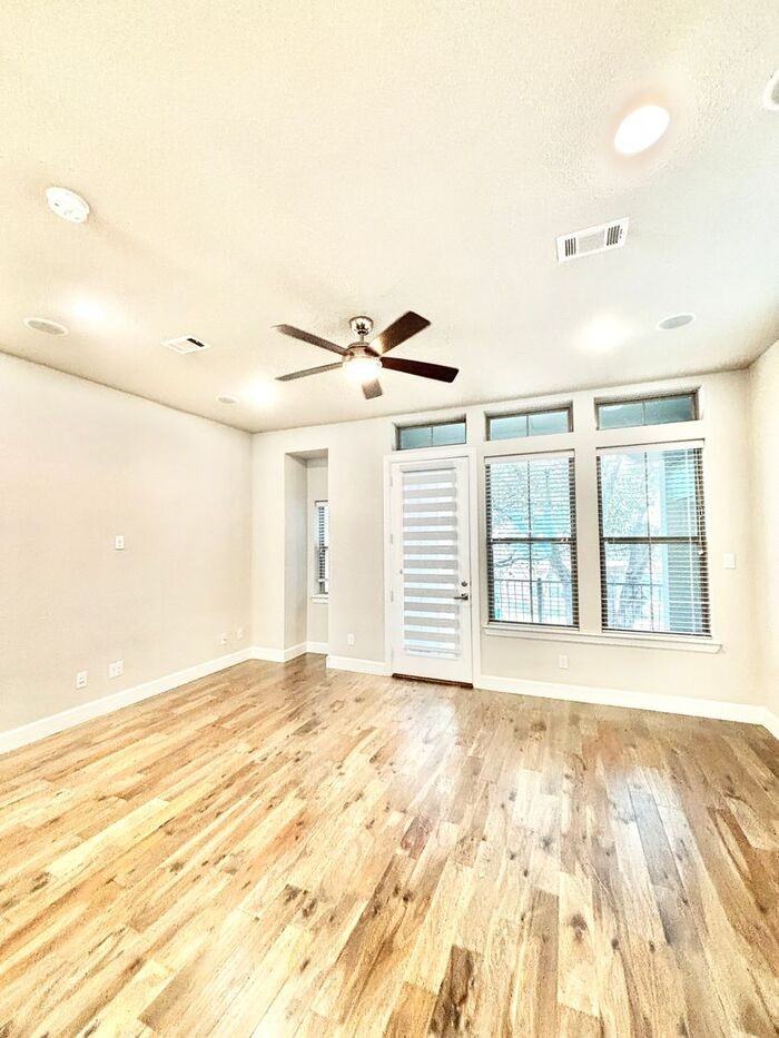 4227 Boyer Pl - Photo 3 of 28