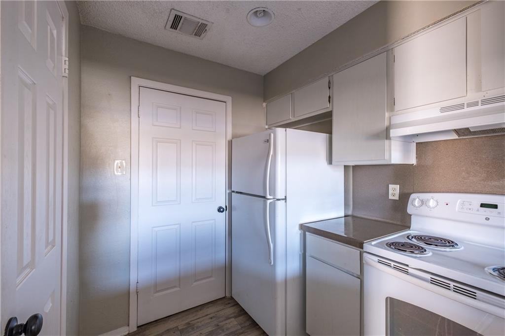 5305 Indio Cove - Photo 4 of 10