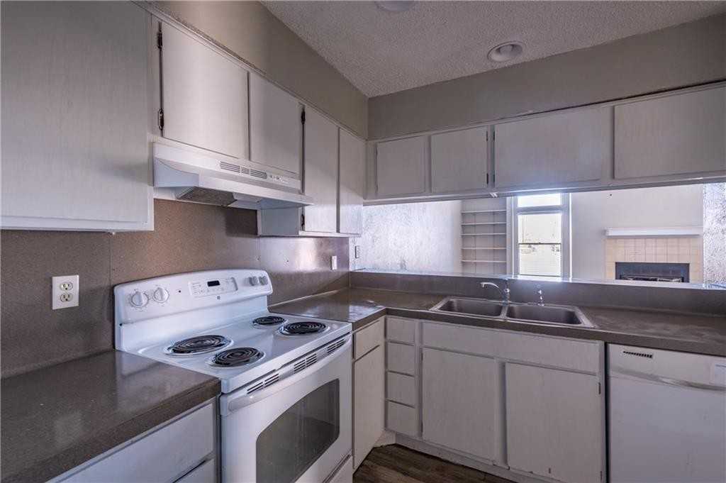 5305 Indio Cove - Photo 5 of 10