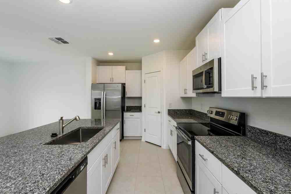 17854 Beaming Rays Ln - Photo 7 of 17