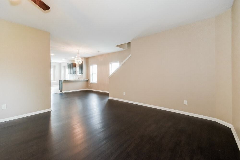 5115 Misty Ln - Photo 5 of 17