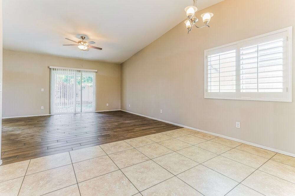 8127 S 5th Ave - Photo 6 of 16