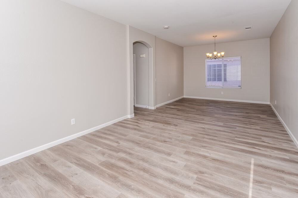 3413 Adventure Ct - Photo 4 of 16