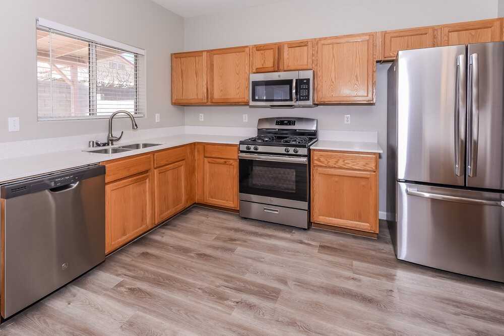 3413 Adventure Ct - Photo 6 of 16