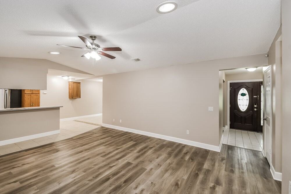 5317 Lamar Shaw Ct - Photo 4 of 16