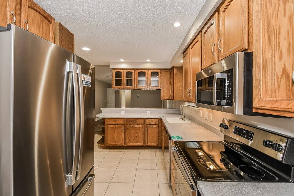 5317 Lamar Shaw Ct - Photo 7 of 16