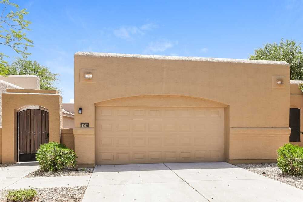 4517 E Rosemonte Dr - Photo 3 of 16