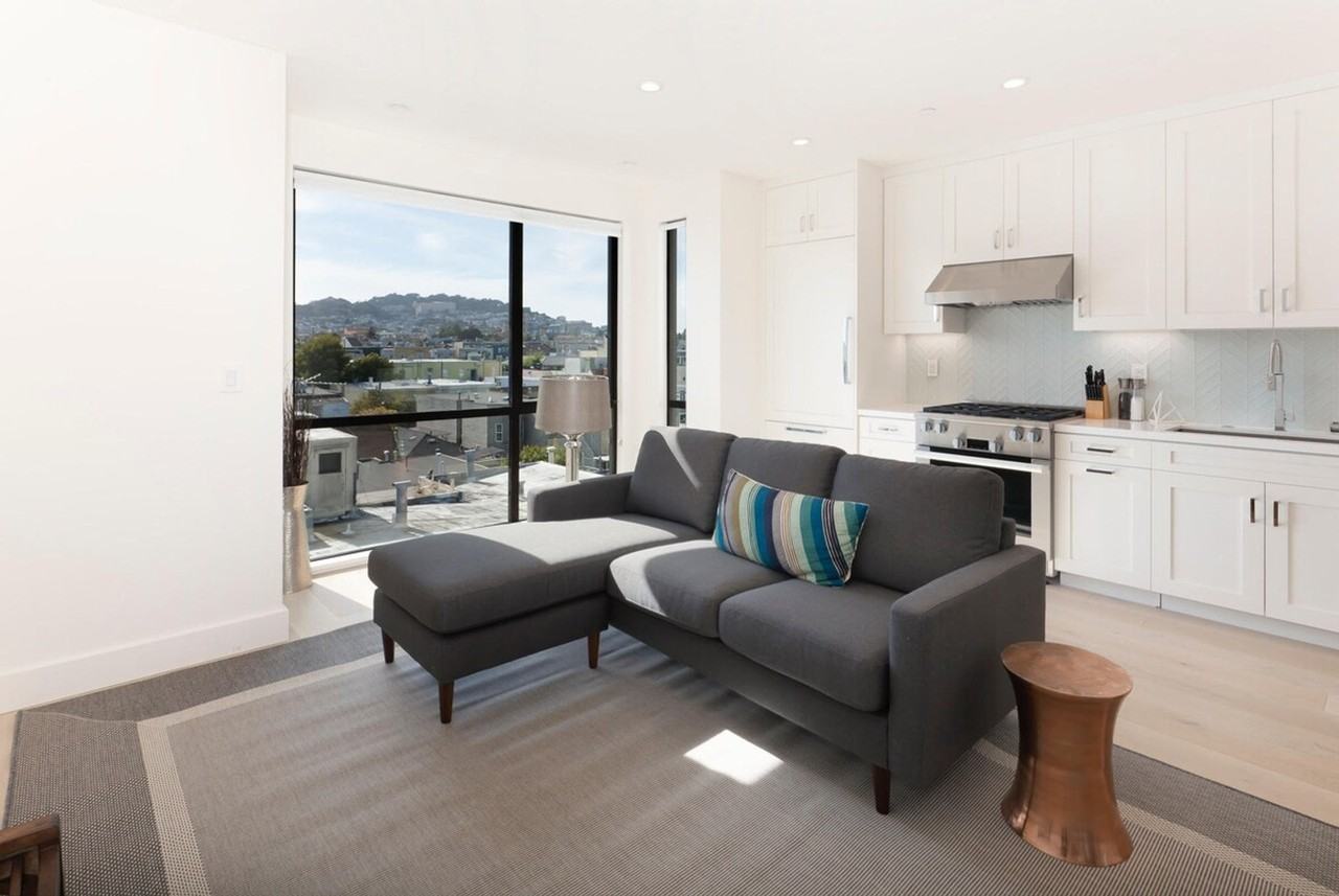 123 Lexington St #1026712P - Photo 3 of 19